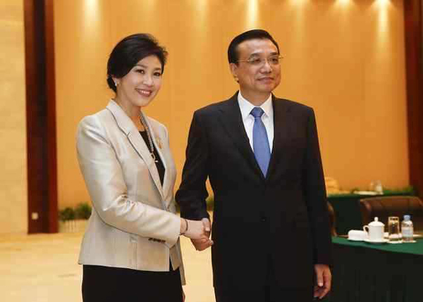 李克強(qiáng)會(huì)見東盟國家領(lǐng)導(dǎo)人