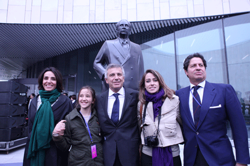 薩馬蘭奇紀(jì)念館開館