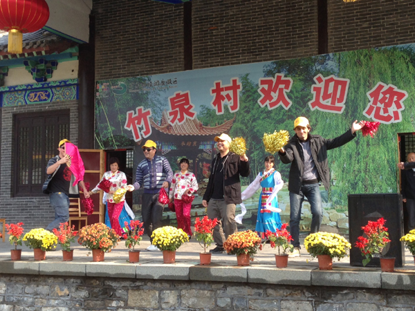 南開留學(xué)生赴山東感受“美麗中國(guó)”