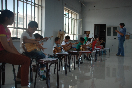 青河縣“兩館”免費(fèi)開放 百姓得實(shí)惠