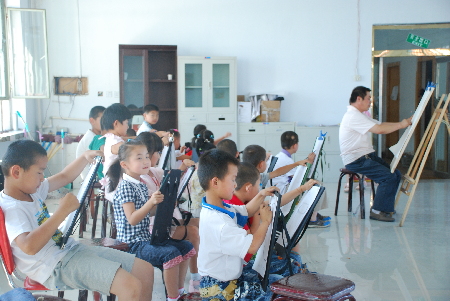 青河縣“兩館”免費(fèi)開放 百姓得實(shí)惠