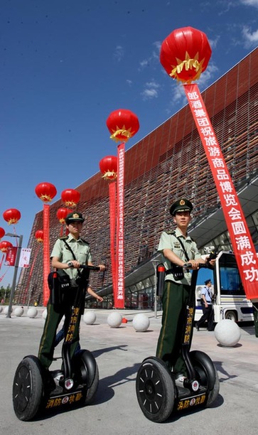 “思維車”助力2012中國(guó)新疆首屆旅游商品博覽會(huì)