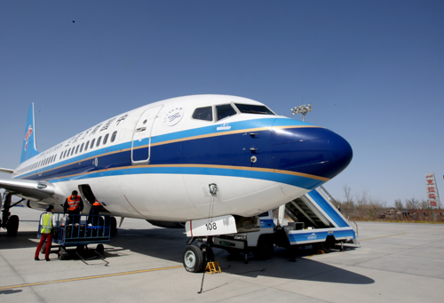 南航開通克拉瑪依-烏魯木齊-北京往返航線