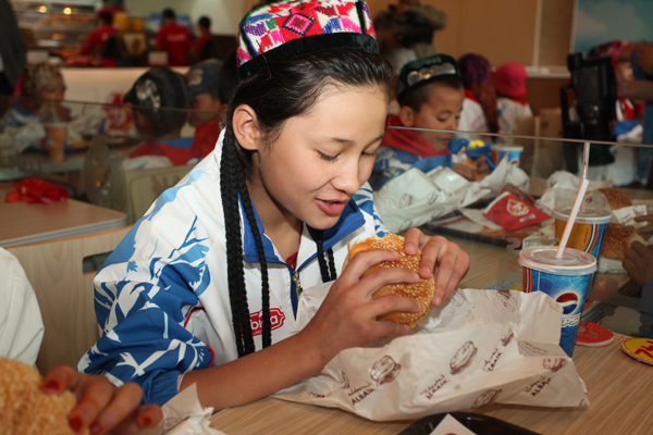 百名“小庫爾班”進(jìn)城相約中國夢