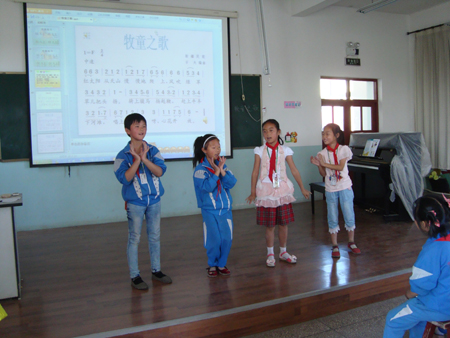 走課堂常態(tài)之路 抓高效課堂教學