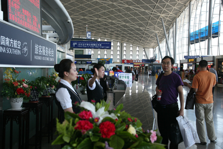 南航加大新疆運力投入 旺季計劃增班2504班