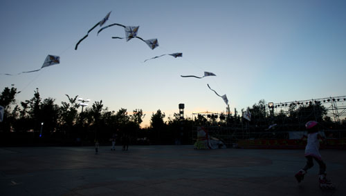 新疆克拉瑪依:幸福生活腳下來