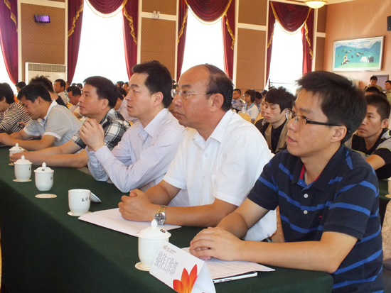 繼往開來 乘勢而上 -----第三屆中國—亞歐博覽會總結(jié)大會召開