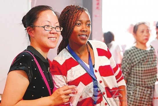 中國-南亞商務(wù)論壇:商界精英暢敘合作春天