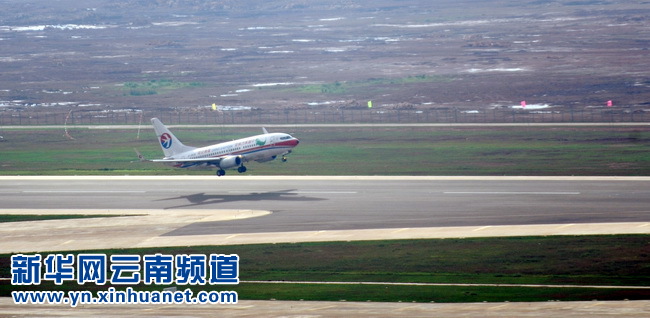 昆明長水機(jī)場運(yùn)營周年回顧:一年蹣跚謀突圍
