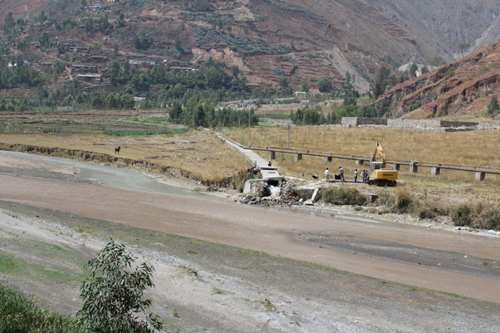 拆掉排污口 清水涌出來 昆明東川區(qū)積極整治“牛奶河”