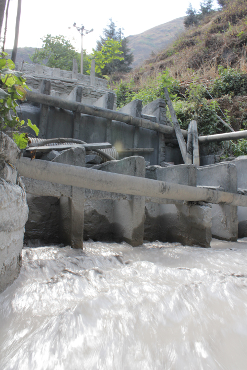 昆明東川區(qū)重獎(jiǎng)舉報(bào)小江排污者