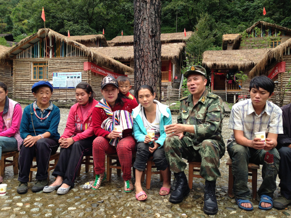 云南獨龍族:翻天巨變奔小康
