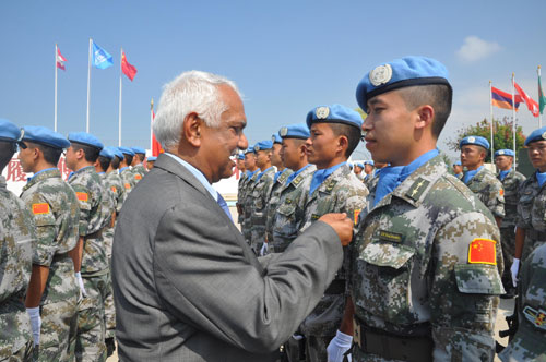 我國(guó)第十一批赴黎維和分遣隊(duì)國(guó)慶授勛側(cè)記