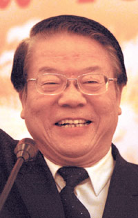 Foreign journalists will have increased and wider access to government departments and find it easier to cover emergencies, China's top information officials said yesterday.