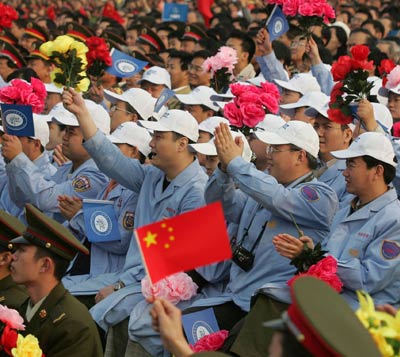 Celebrating success of second manned space mission