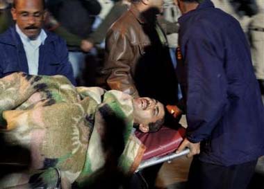 Hopes fade for the missing after Egypt ferry sink