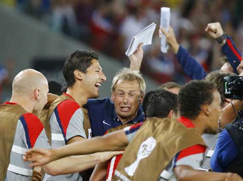 美國2:1戰(zhàn)勝加納:鄧普西打進(jìn)本屆杯賽最快進(jìn)球