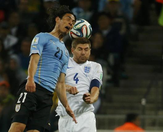 烏拉圭隊(duì)員評(píng)分 暴牙蘇8分居首