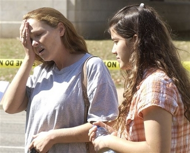 美13歲男生持槍闖學(xué)校 子彈被卡住師生幸免于難