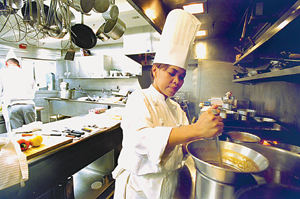 小布什白宮國(guó)宴:突出美國(guó)特色 講究食材平衡