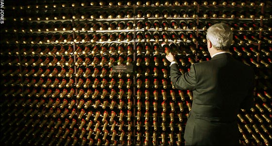 英女王300年酒窖減能源消耗搞綠色革命