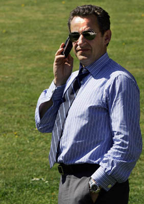 法國大選人物篇：警察、美女和農(nóng)民 三足鼎立雙面PK