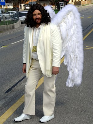 為教化“馬路殺手” 瑞士警察聘用“馬路天使”