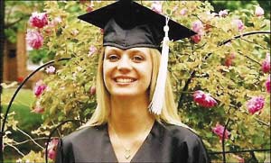 美國名校美女碩士 求職無門成艷星