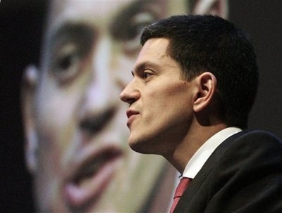 希拉里自曝被英國外相吸引：5秒鐘就迷上他(圖)