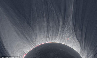 捷克科學(xué)家公布一組罕見(jiàn)、最清晰日冕照片