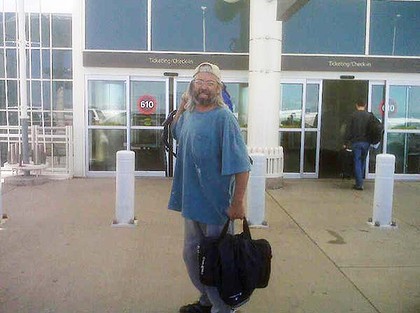 美國老人單刀赴巴 欲取拉登首級(jí)