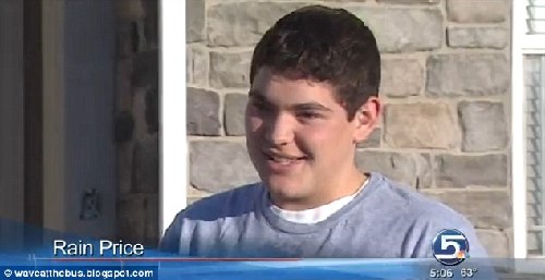 愛可以這樣表達!麻辣老爹365天“服裝秀”送兒上學(xué)