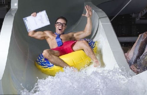 世界最好工作大比拼 玩滑水年薪2萬(wàn)英鎊游遍全球