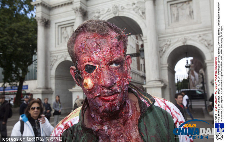 數(shù)千“僵尸”集體出街 英國倫敦變“鬼城”
