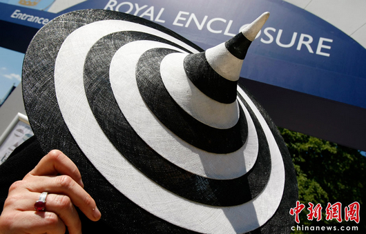 英皇家賽馬會(huì):名媛