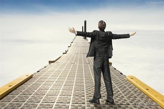 大學(xué)生另類創(chuàng)業(yè)盤點(diǎn):刷馬桶刷出個(gè)千萬富翁