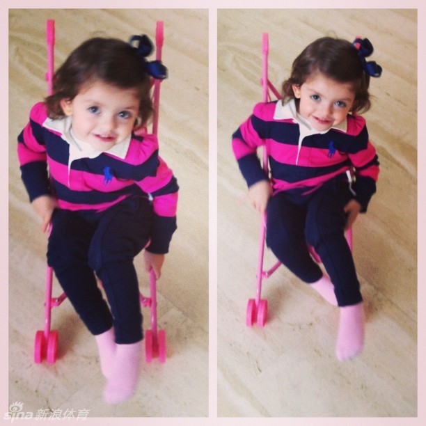 卡卡及女兒慶生 卡洛琳曬恩愛照