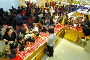 中國大媽打敗華爾街 盤點那些熱衷投資的女性們