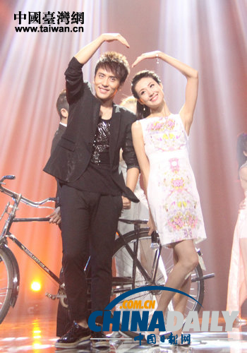 組圖:歌迷齊聚《音為有你》錄制現(xiàn)場 懷念鄧麗君