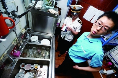 COSTA咖啡清潔池洗頭涮墩布續(xù):停業(yè)整頓被立案