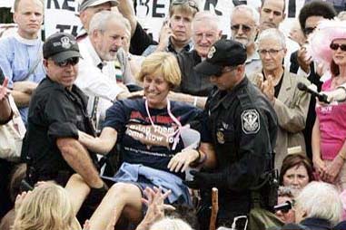 頑強(qiáng)的反戰(zhàn)母親:希恩