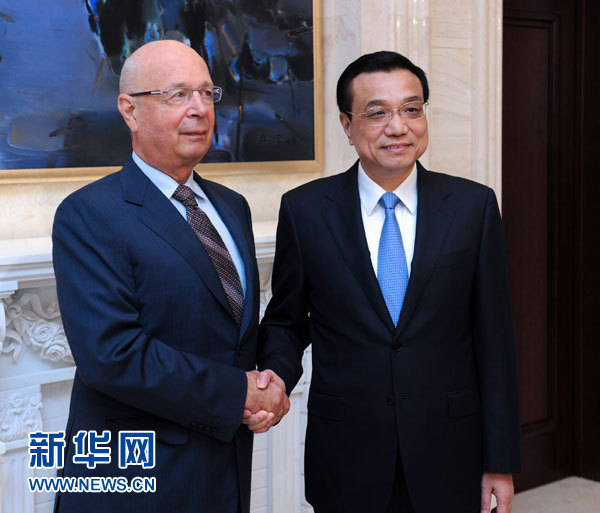 李克強(qiáng):為世界經(jīng)濟(jì)可持續(xù)復(fù)蘇營(yíng)造和平穩(wěn)定的國(guó)際環(huán)境