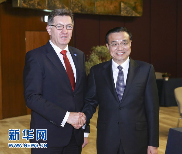 李克強(qiáng)會(huì)見波黑、克羅地亞、立陶宛、愛沙尼亞四國(guó)總理