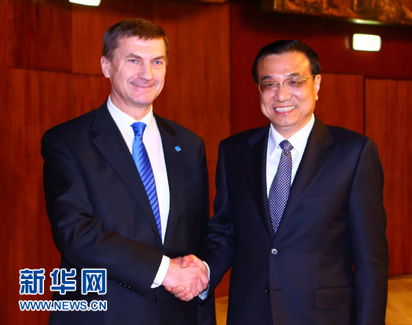 李克強半日晤七國總理 為“中國裝備”站臺