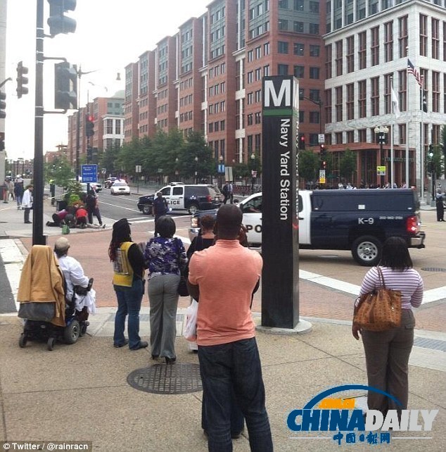 美國華盛頓海軍工廠發(fā)生槍擊案 10多人死傷兩嫌犯在逃