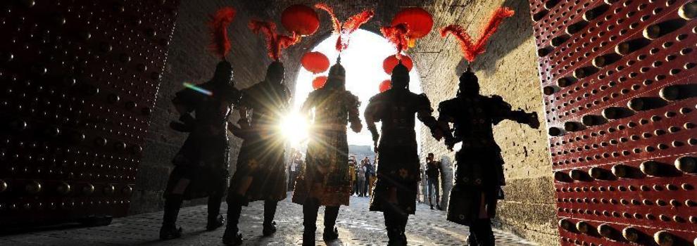 西安“武士文化系列展演”：跨越時空的城墻武士