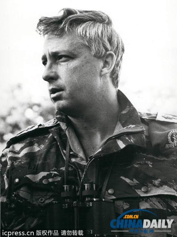 沙龍軍裝老照片:以色列的大英雄