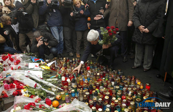 俄美總統(tǒng)開(kāi)打口水戰(zhàn) 普京否認(rèn)出兵奧巴馬斥其騙子