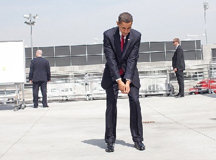 奧巴馬執(zhí)政百天親民有高招 300張照片狂秀白宮生活